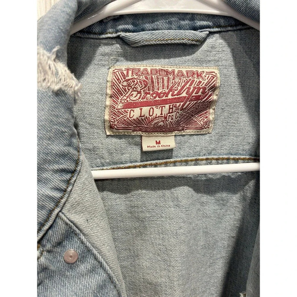 Trademark Brooklyn Cloth Denim Jean Jacket size Large Light Wash Distressed - Picture 2 of 11